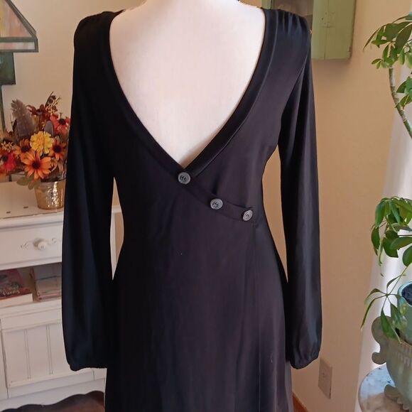 Boston Proper V-Neck  Button Embellished Dress - Picture 6 of 9